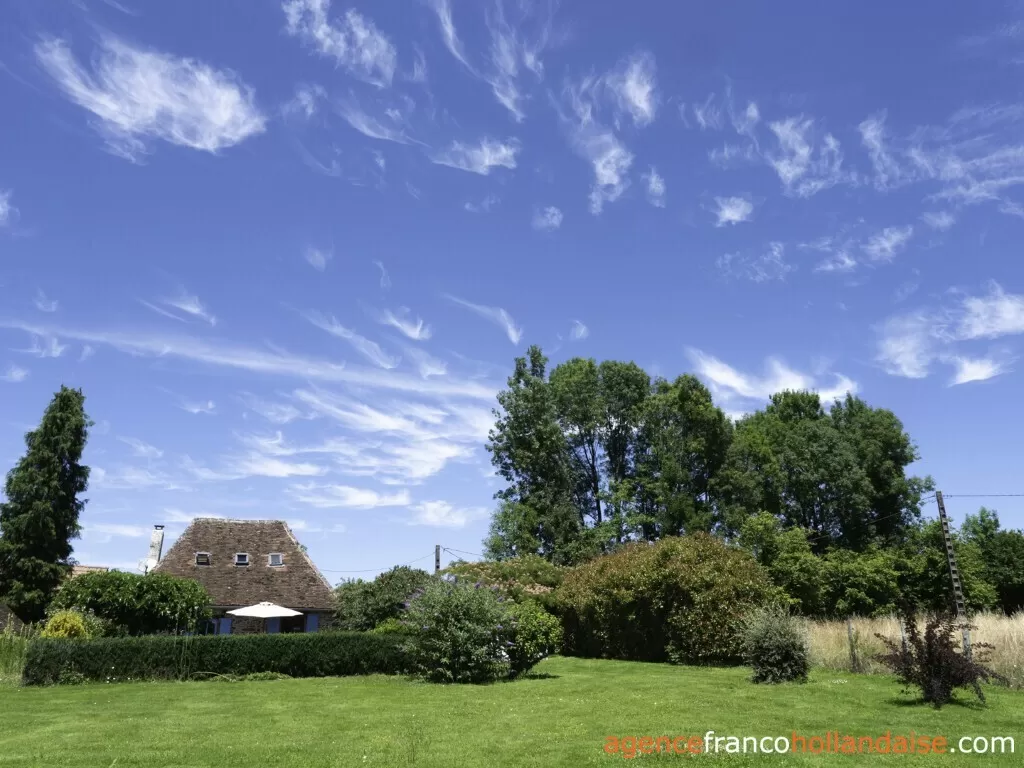 House with guest house for sale lubersac, limousin, Li1070 Image - 58