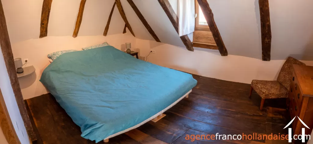 House with guest house for sale lubersac, limousin, Li1070 Image - 74