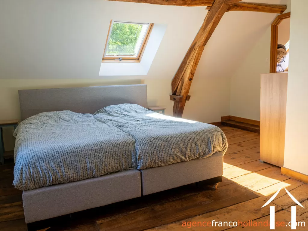 House with guest house for sale lubersac, limousin, Li1070 Image - 30