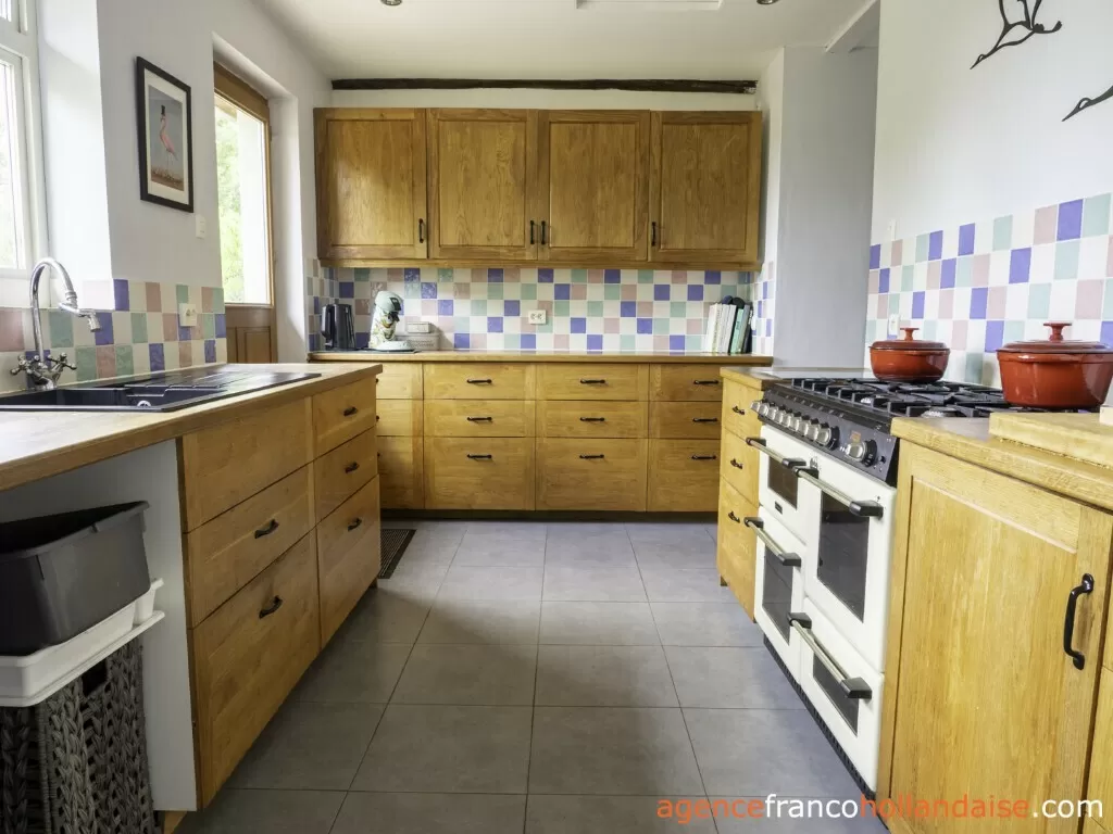House with guest house for sale lubersac, limousin, Li1070 Image - 9