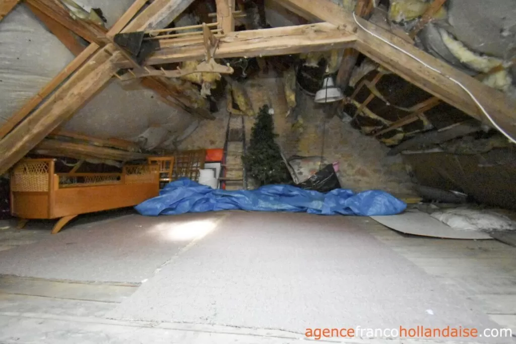 House for sale meilhards, limousin, Li1071 Image - 15