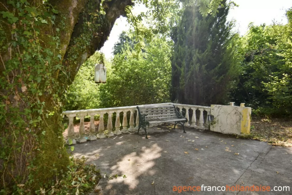 House for sale meilhards, limousin, Li1071 Image - 17