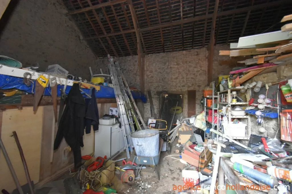 House for sale meilhards, limousin, Li1071 Image - 26
