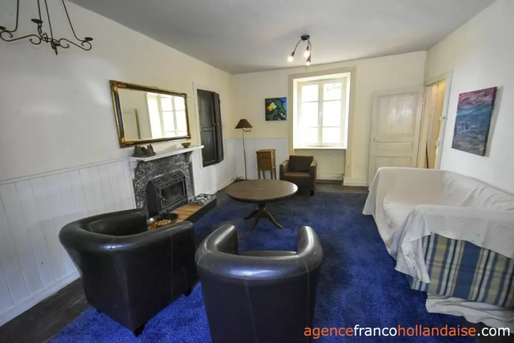 House for sale meilhards, limousin, Li1071 Image - 7
