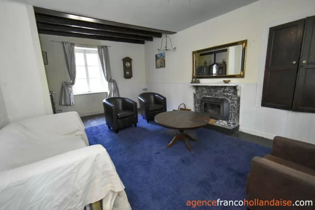 House for sale meilhards, limousin, Li1071 Image - 9