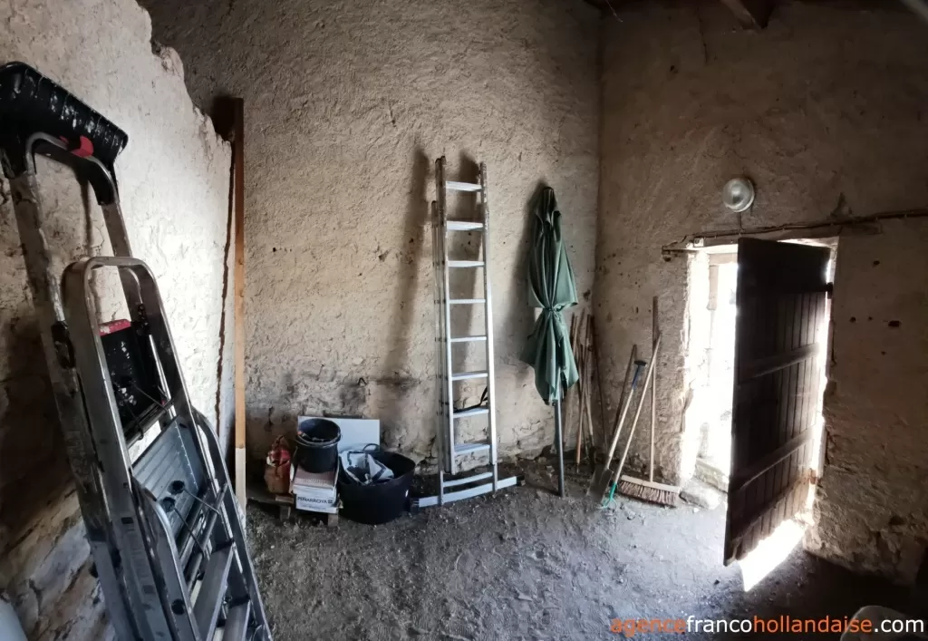 Village house for sale neret, centre, Li1072 Image - 30