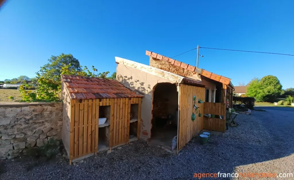 Village house for sale neret, centre, Li1072 Image - 27