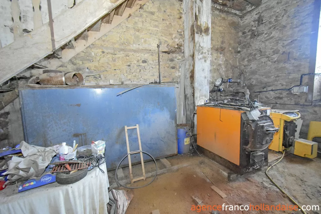 House with guest house for sale st germain les belles, limousin, Li1075 Image - 28