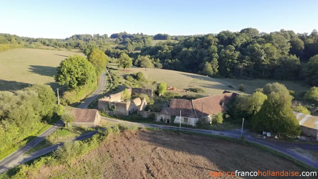 House with guest house for sale st germain les belles, limousin, Li1075 Image - 4