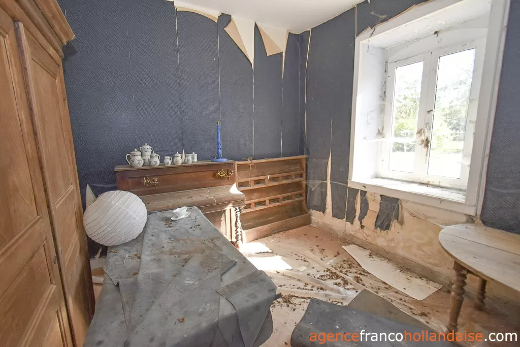 House with guest house for sale st germain les belles, limousin, Li1075 Image - 33