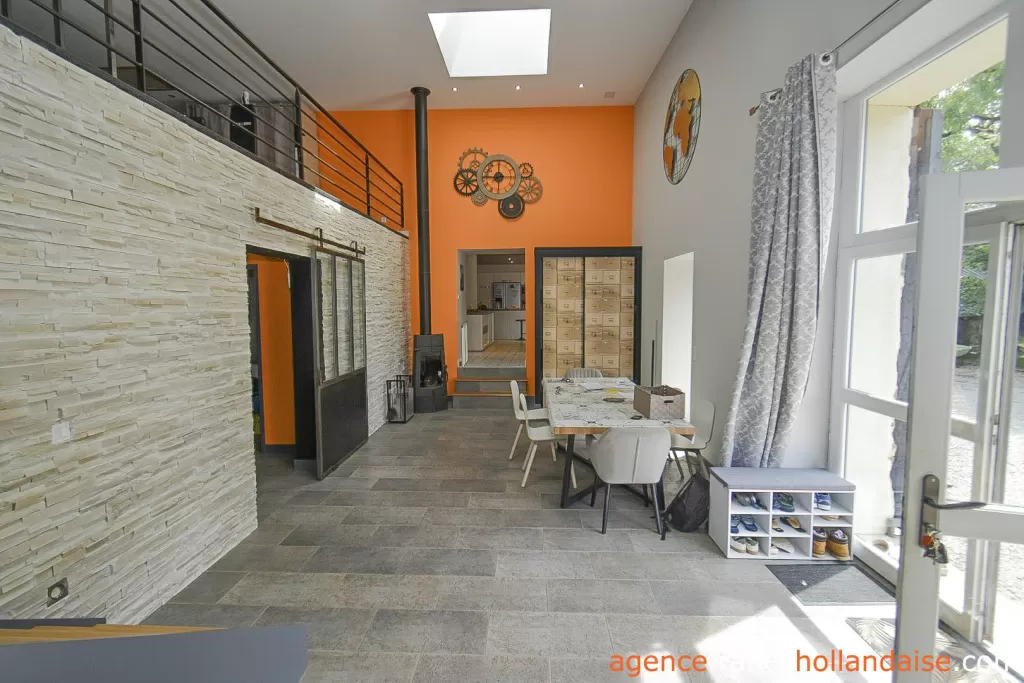 House for sale la croisille sur briance, limousin, Li1076 Image - 3