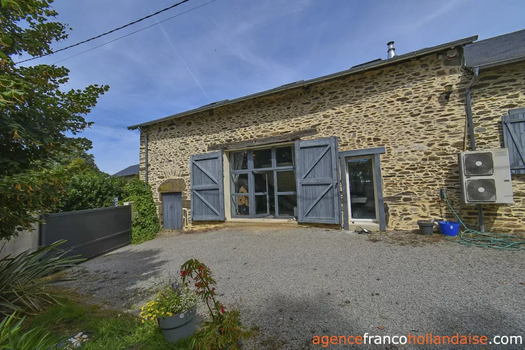House for sale la croisille sur briance, limousin, Li1076 Image - 52