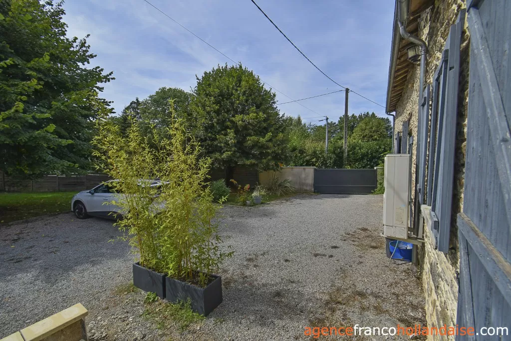 House for sale la croisille sur briance, limousin, Li1076 Image - 33