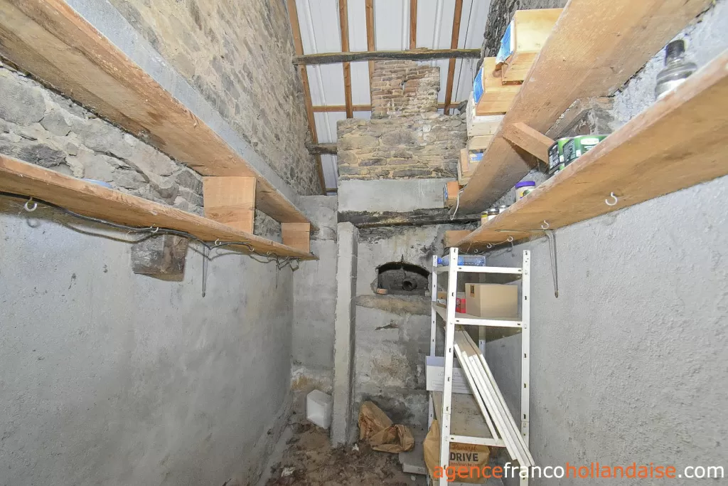 House for sale la croisille sur briance, limousin, Li1076 Image - 46