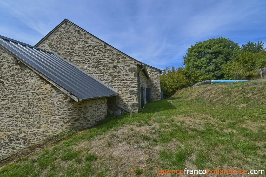 House for sale la croisille sur briance, limousin, Li1076 Image - 48