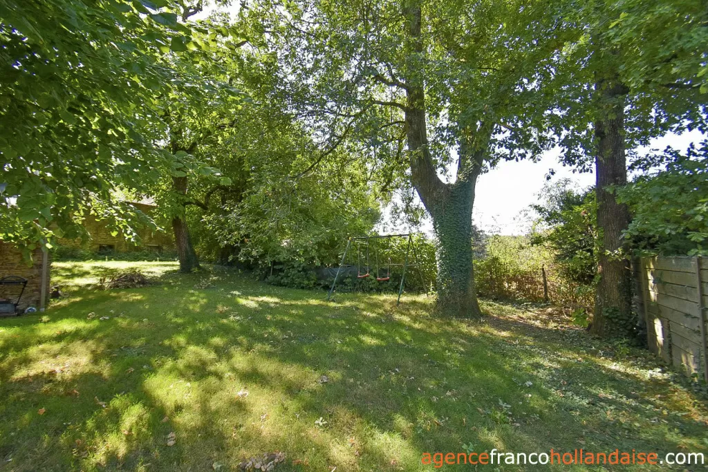 House for sale la croisille sur briance, limousin, Li1076 Image - 39
