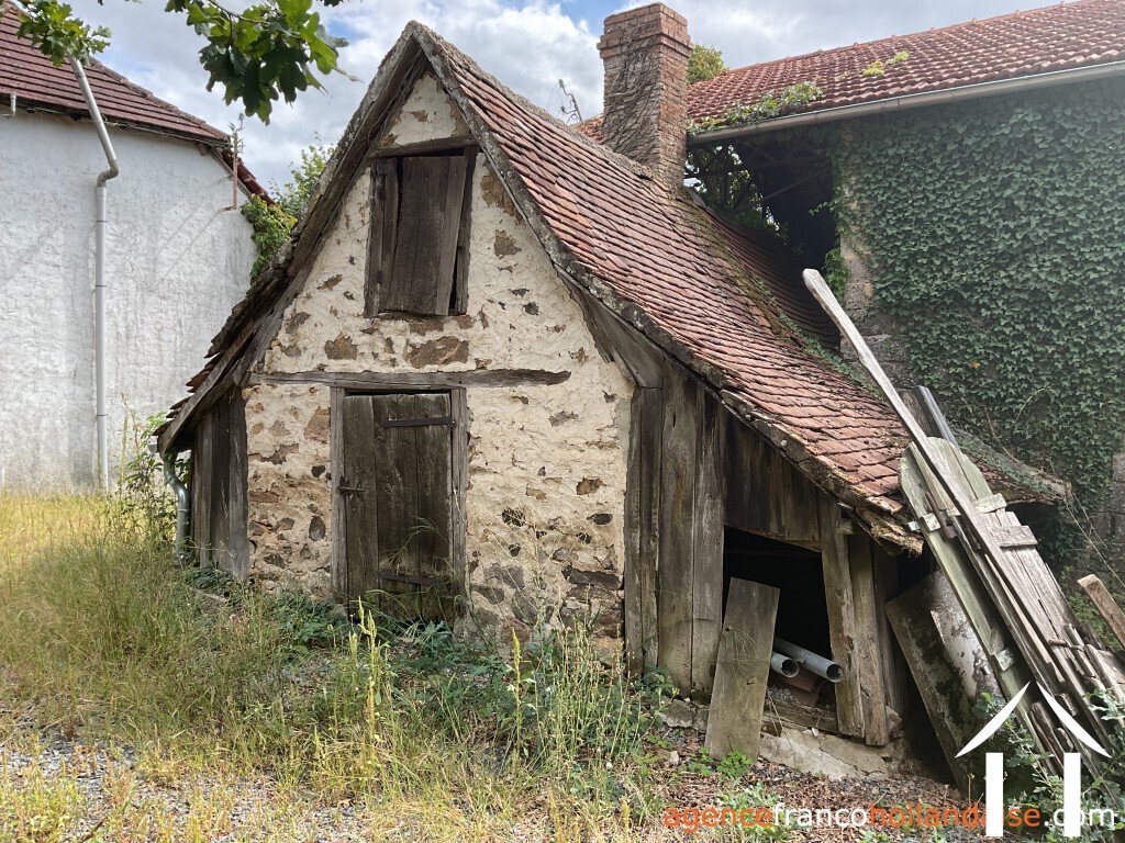 House for sale coussac bonneval, limousin, Li1077 Image - 25