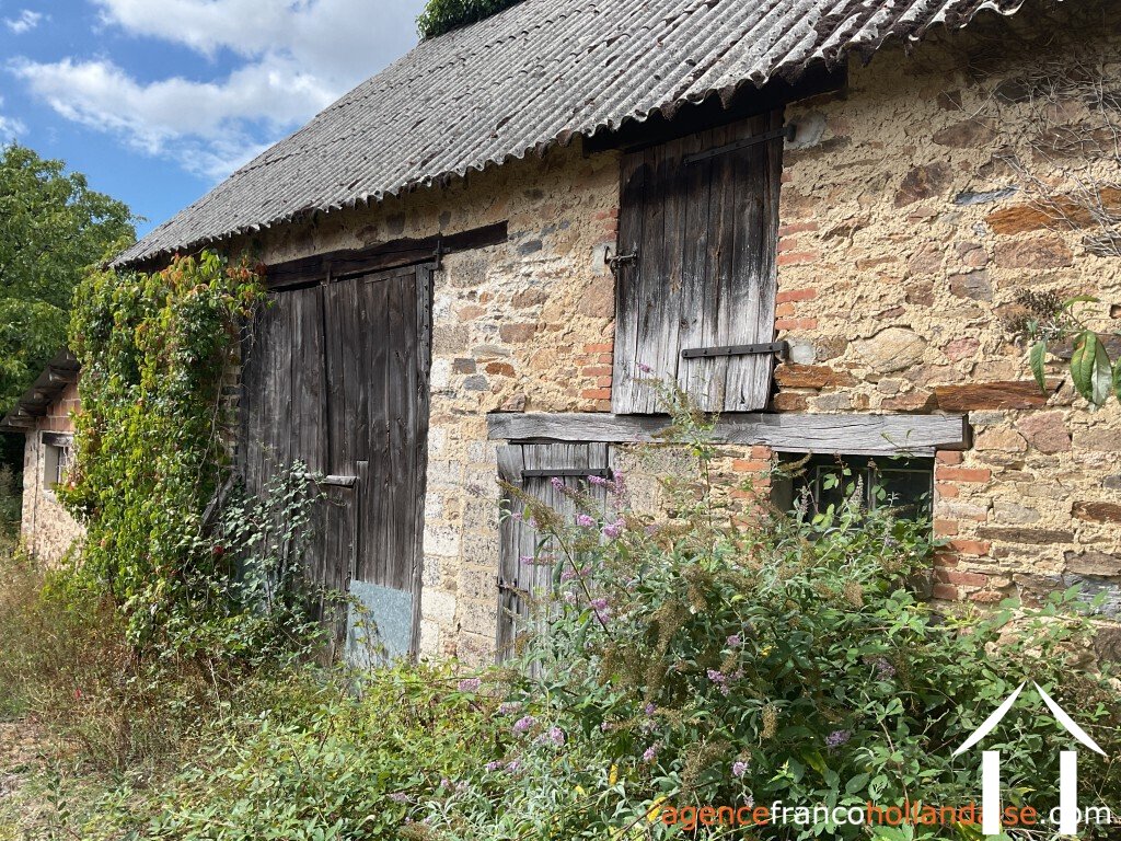 House for sale coussac bonneval, limousin, Li1077 Image - 29