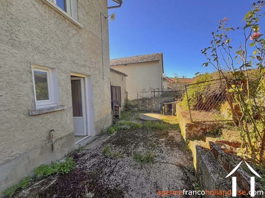 Village house for sale st meard, limousin, Li1082 Image - 22