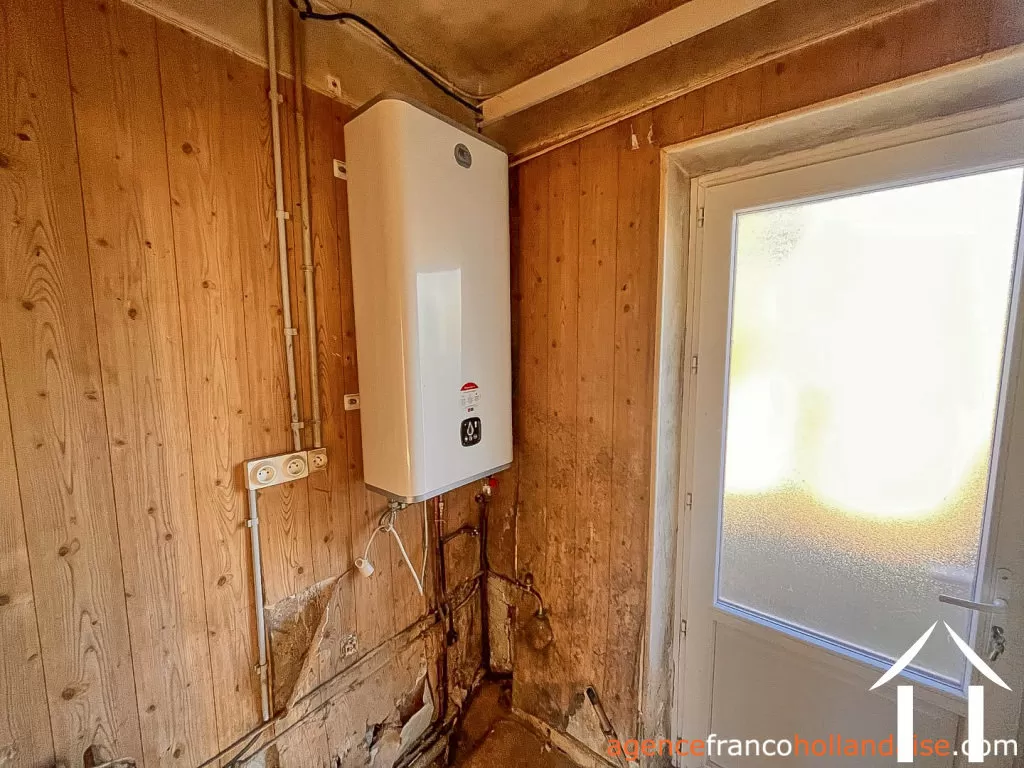 Village house for sale st meard, limousin, Li1082 Image - 5