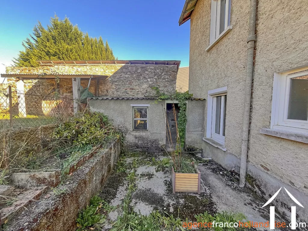 Village house for sale st meard, limousin, Li1082 Image - 23