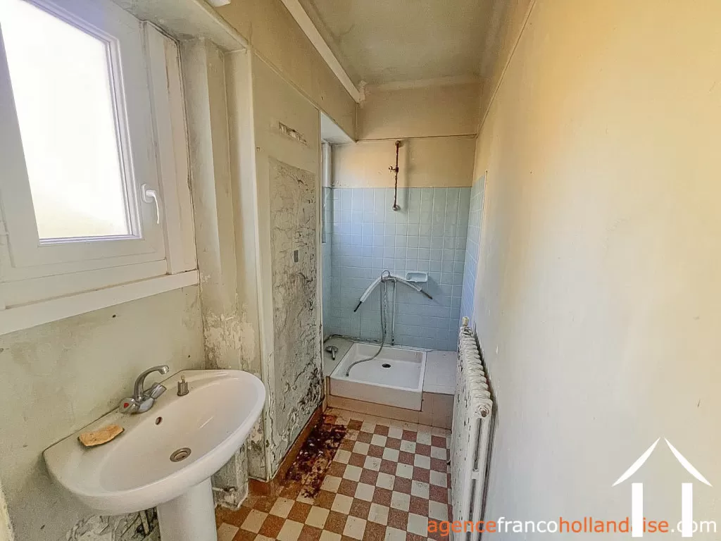Village house for sale st meard, limousin, Li1082 Image - 6