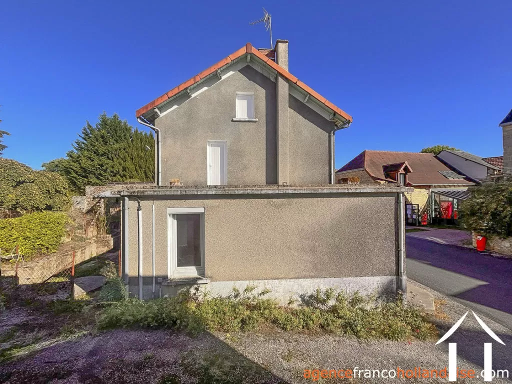 Village house for sale st meard, limousin, Li1082 Image - 16