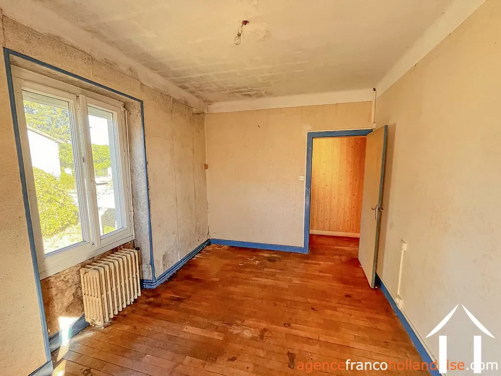 Village house for sale st meard, limousin, Li1082 Image - 12