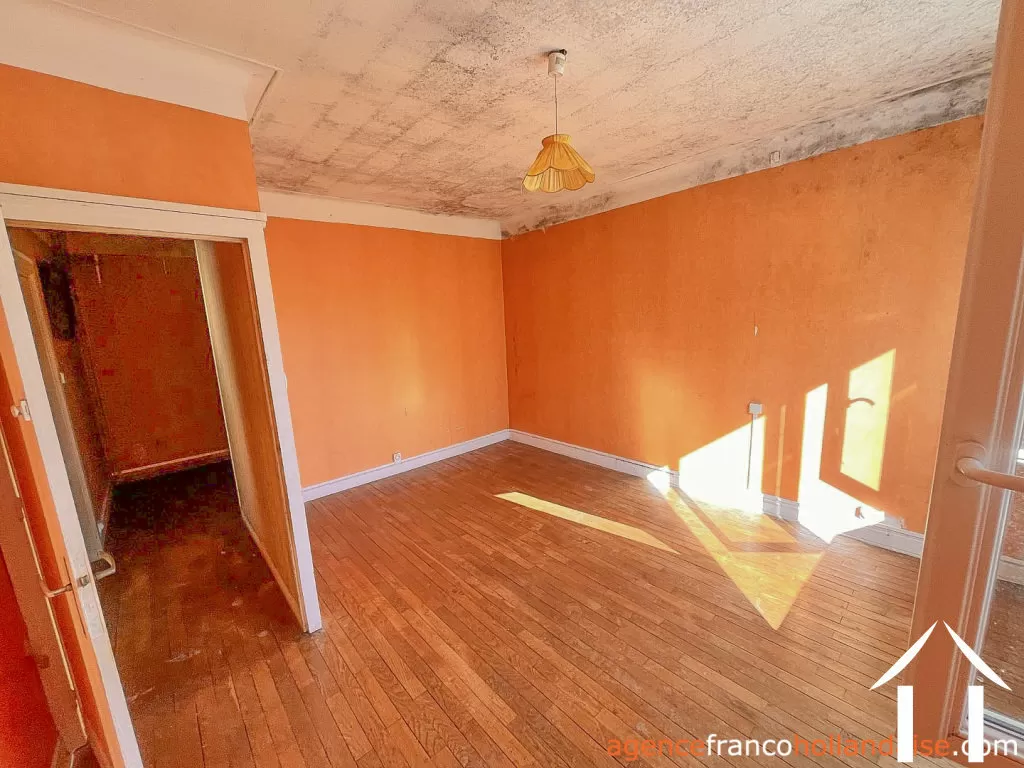 Village house for sale st meard, limousin, Li1082 Image - 15