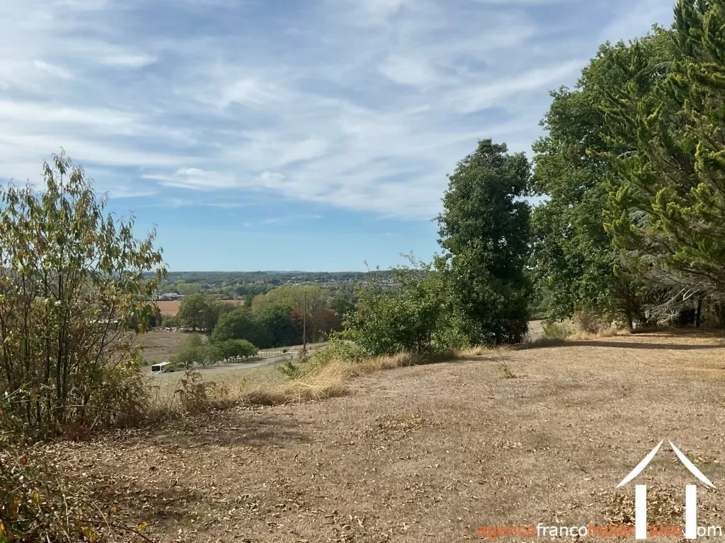 House for sale , Li1084 Image - 2