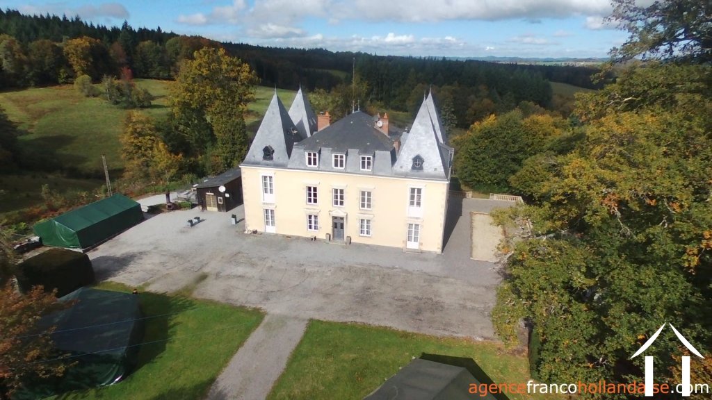 Château for sale limousin, Li724 Image - 1