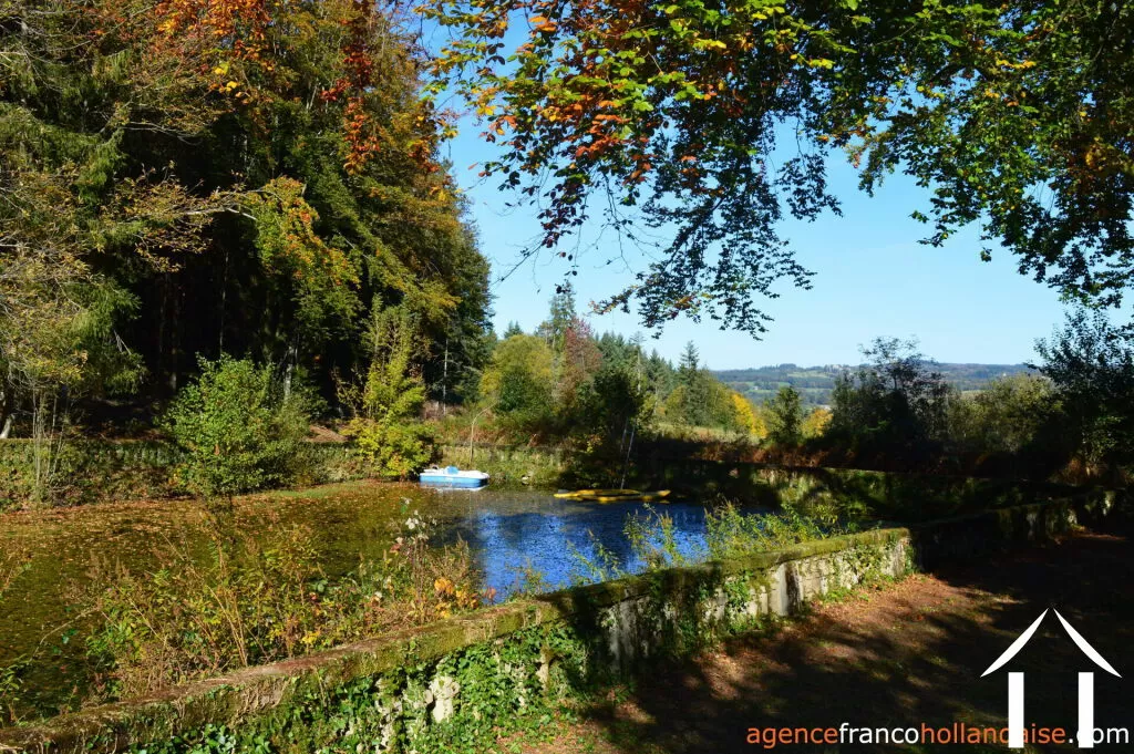 Château for sale limousin, Li724 Image - 36