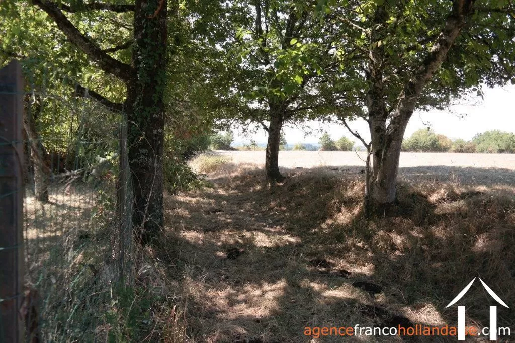 Building land for sale le lonzac, limousin, Li810 Image - 14