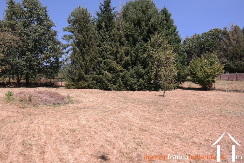 Building land for sale le lonzac, limousin, Li810 Image - 9