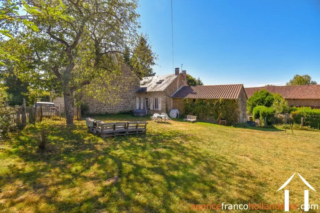 House with guest house for sale neuvic entier, limousin, Li849 Image - 36