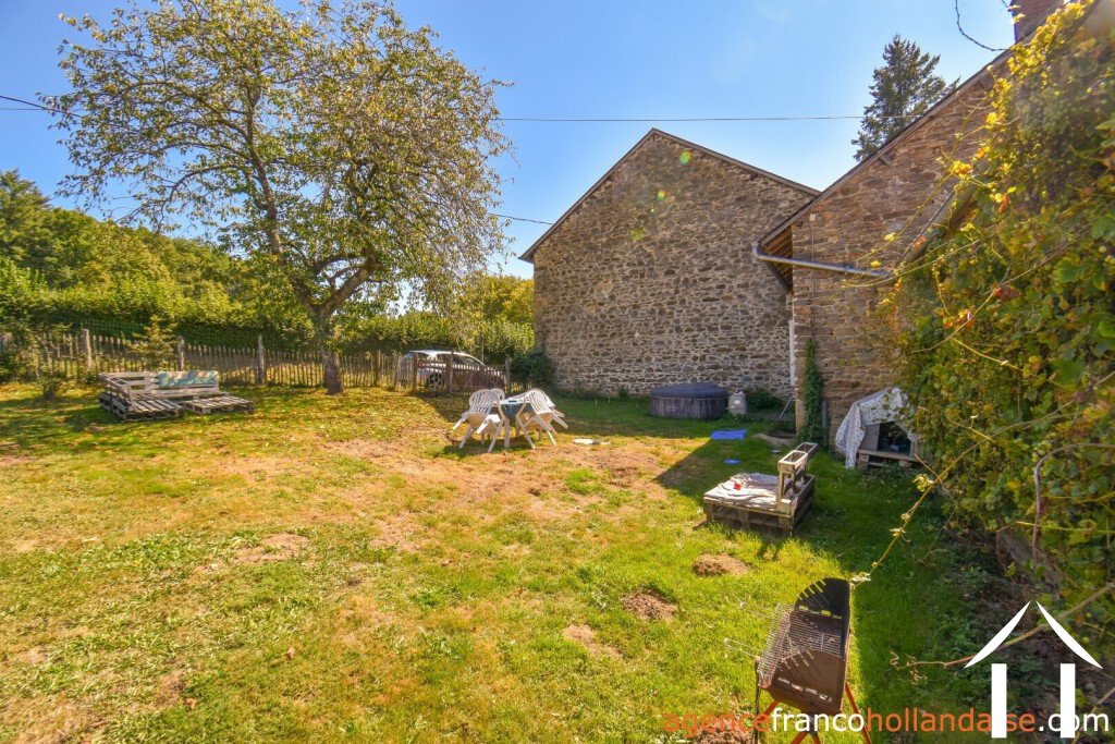 House with guest house for sale neuvic entier, limousin, Li849 Image - 38