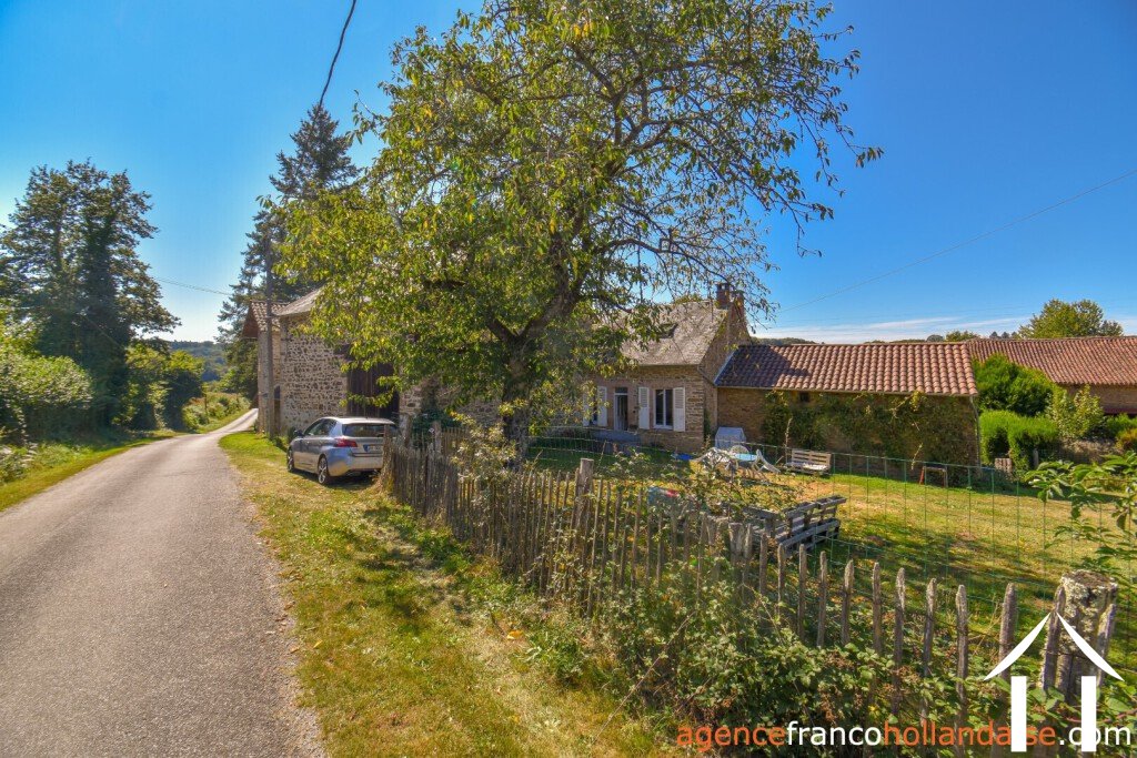 House with guest house for sale neuvic entier, limousin, Li849 Image - 53