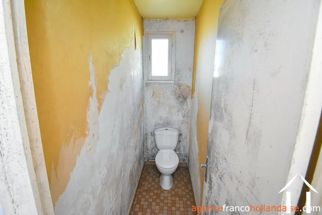 Village house for sale linards, limousin, Li856 Image - 30