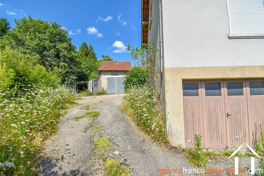 Village house for sale linards, limousin, Li856 Image - 82