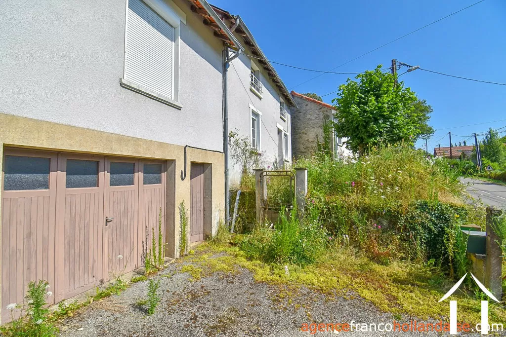 Village house for sale linards, limousin, Li856 Image - 47