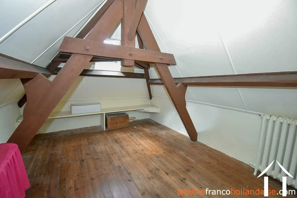 House with guest house for sale bourganeuf, limousin, Li887 Image - 24