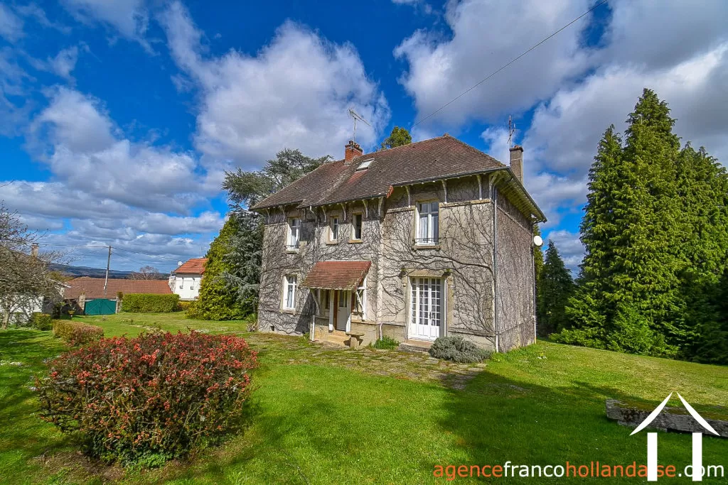House with guest house for sale bourganeuf, limousin, Li887 Image - 28