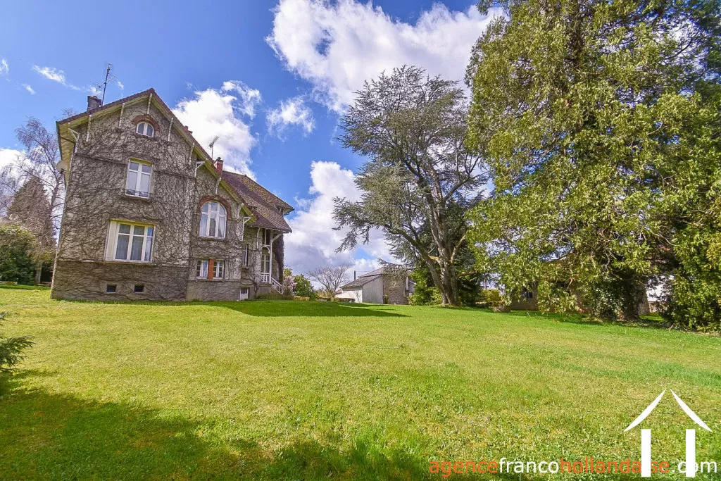 House with guest house for sale bourganeuf, limousin, Li887 Image - 55