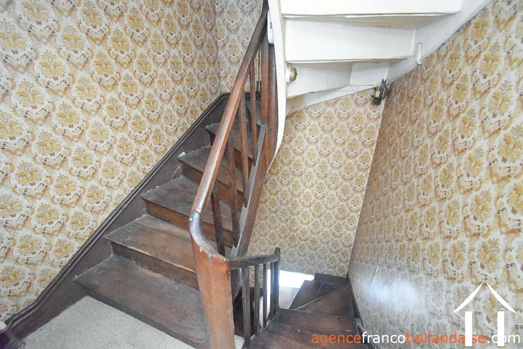 Village house for sale eymoutiers, limousin, Li892 Image - 7