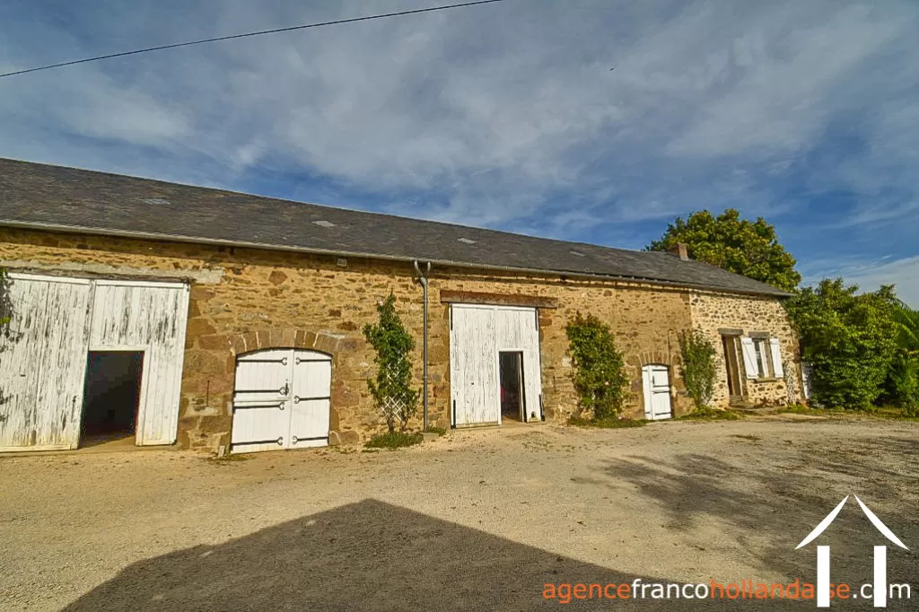 Property 1 hectare ++ for sale la croisille sur briance, limousin, Li894 Image - 31