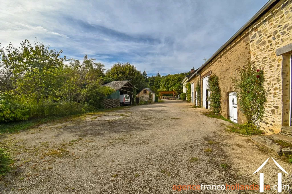 Property 1 hectare ++ for sale la croisille sur briance, limousin, Li894 Image - 33