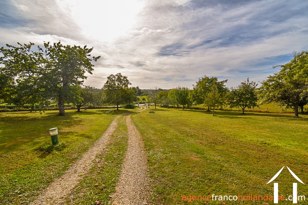 Property 1 hectare ++ for sale la croisille sur briance, limousin, Li894 Image - 46
