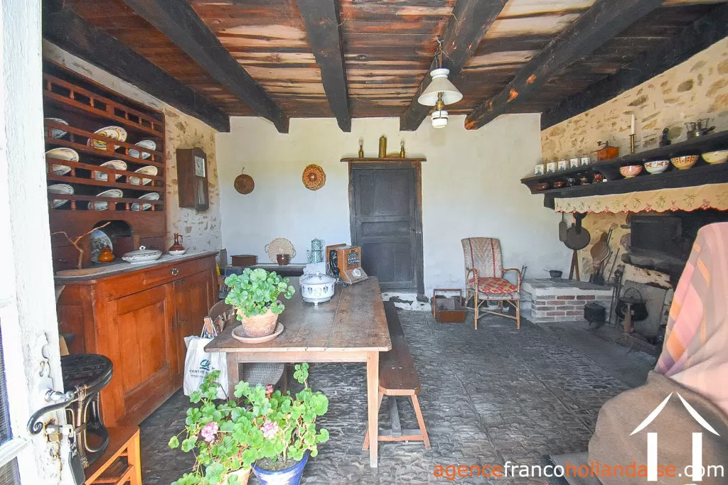 Property 1 hectare ++ for sale la croisille sur briance, limousin, Li894 Image - 37