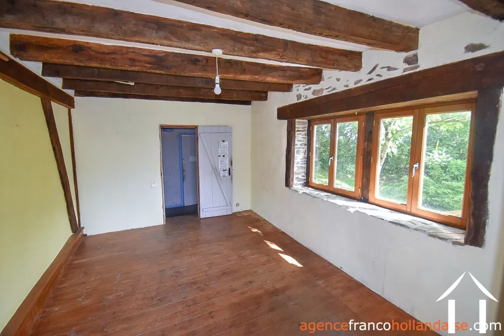 House for sale la croisille sur briance, limousin, Li895 Image - 27