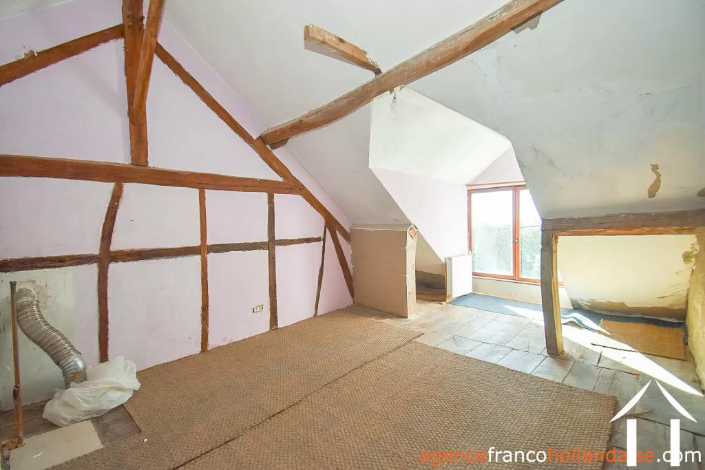 House for sale la croisille sur briance, limousin, Li895 Image - 25